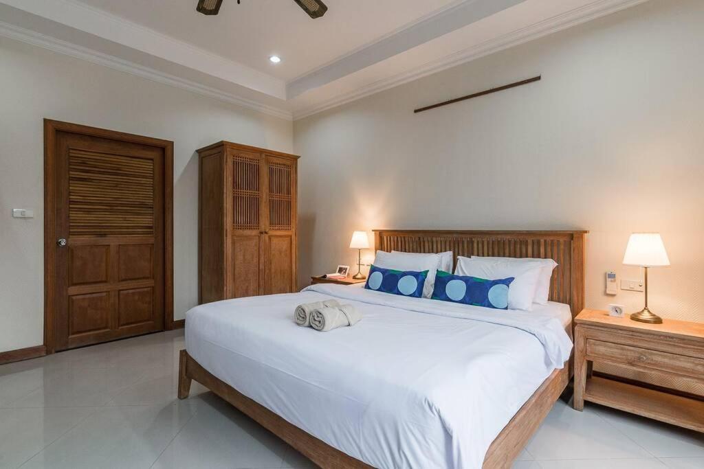Anb Poolvilla 3Br Walk Private Beach In Pratamnak Pattaya Zewnętrze zdjęcie